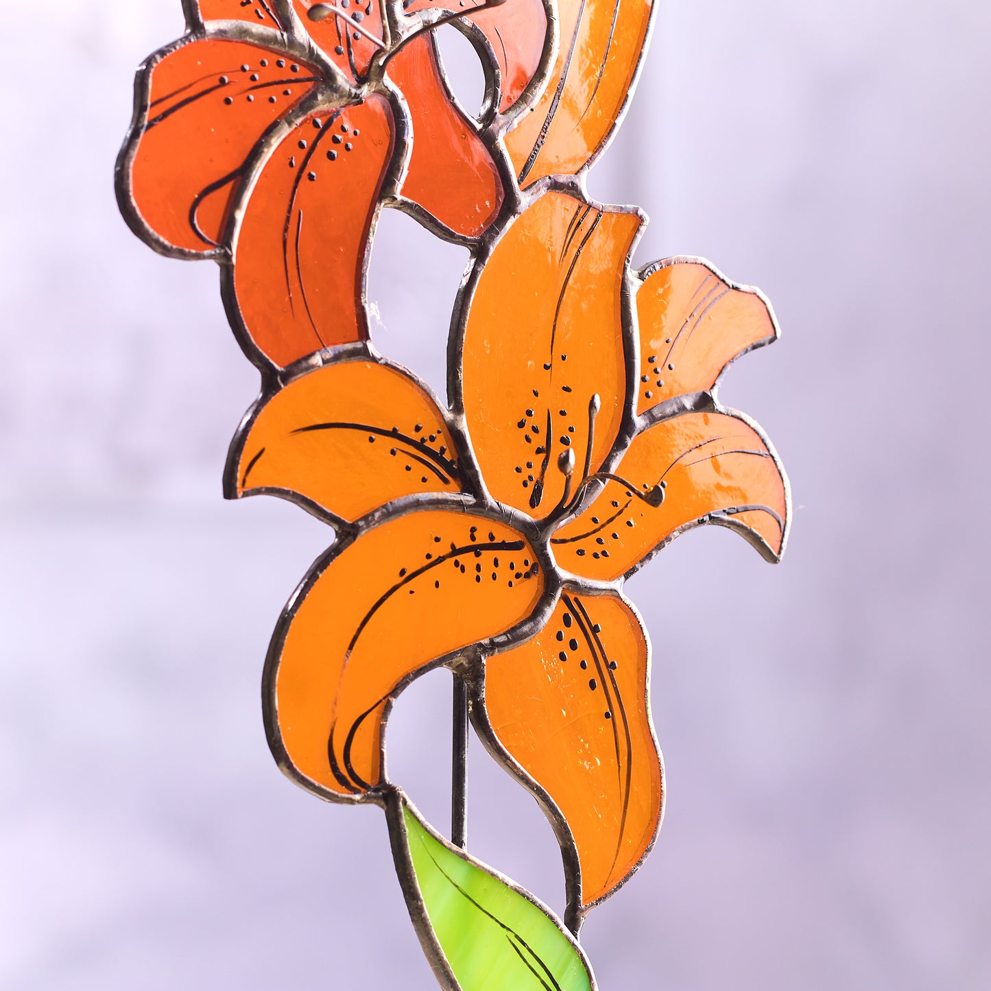 Lily Flower Stained Glass Tabletop