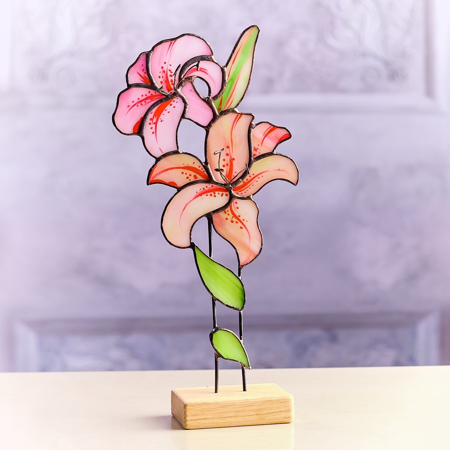 Lily Flower Stained Glass Tabletop