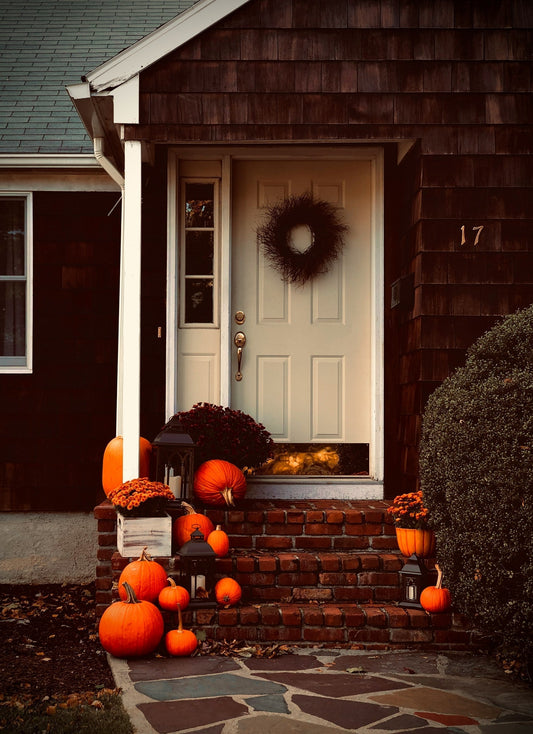 Halloween Decorating Tips 2025: How to Get in the Spirit with Style
