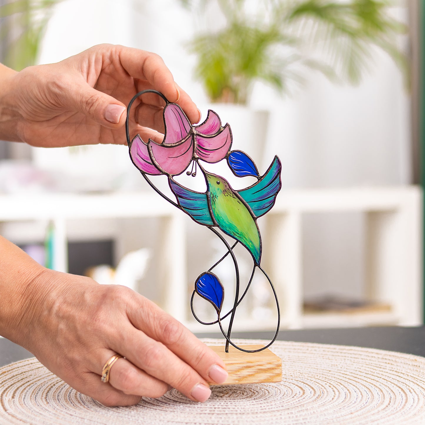 Hummingbird and Lily Stained Glass Tabletop