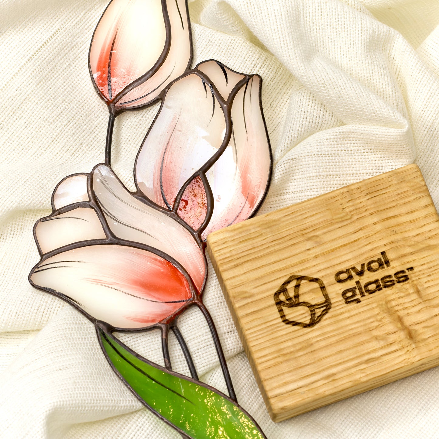 White Tulip Flower Stained Glass Tabletop