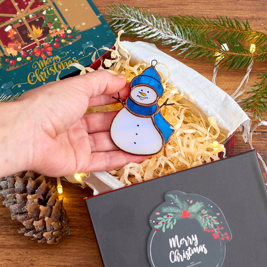 Ready to Give Christmas Present: Snowman Stained Glass Ornament in Gift Box
