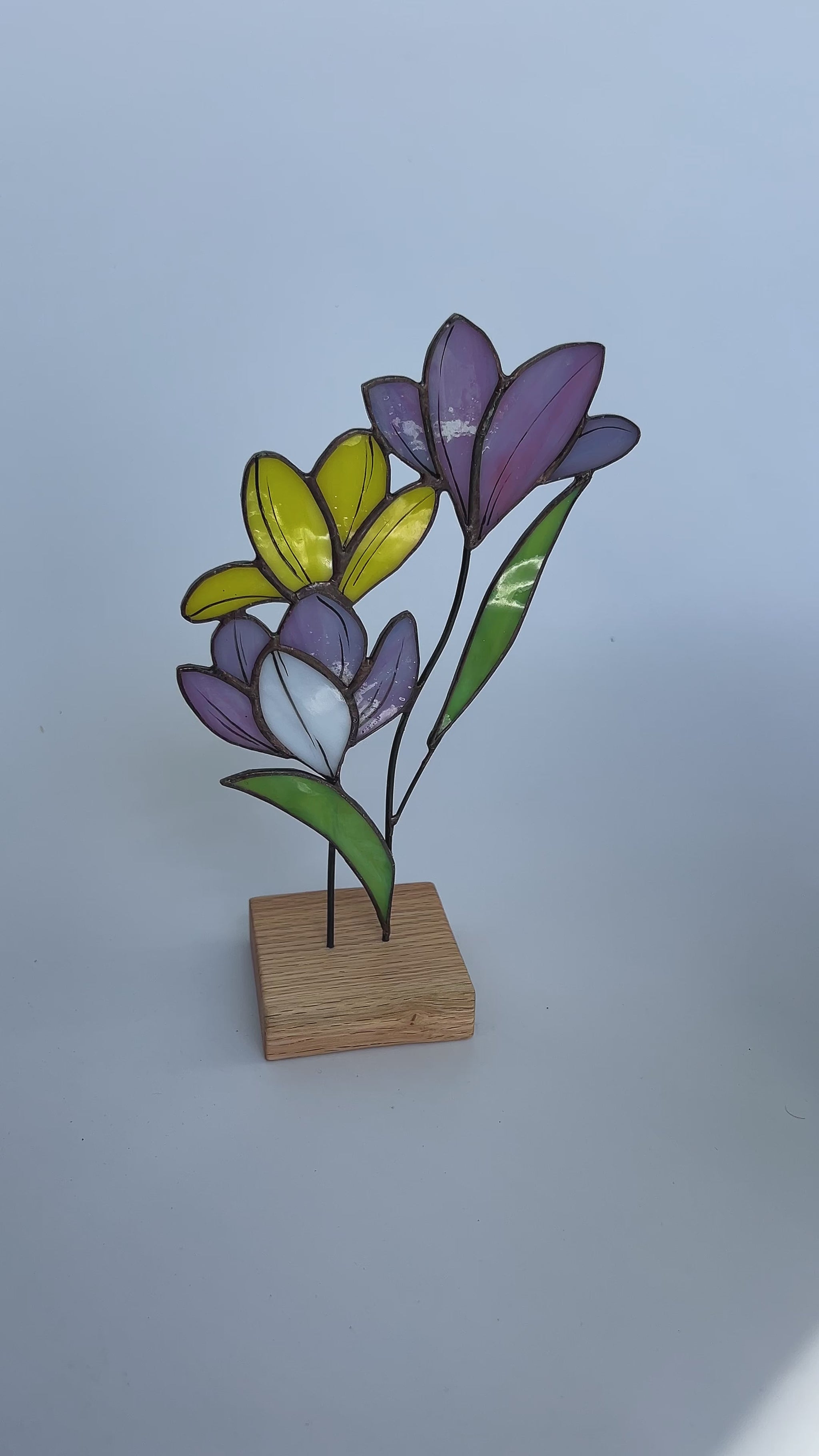 Crocus Flower Stained Glass Tabletop