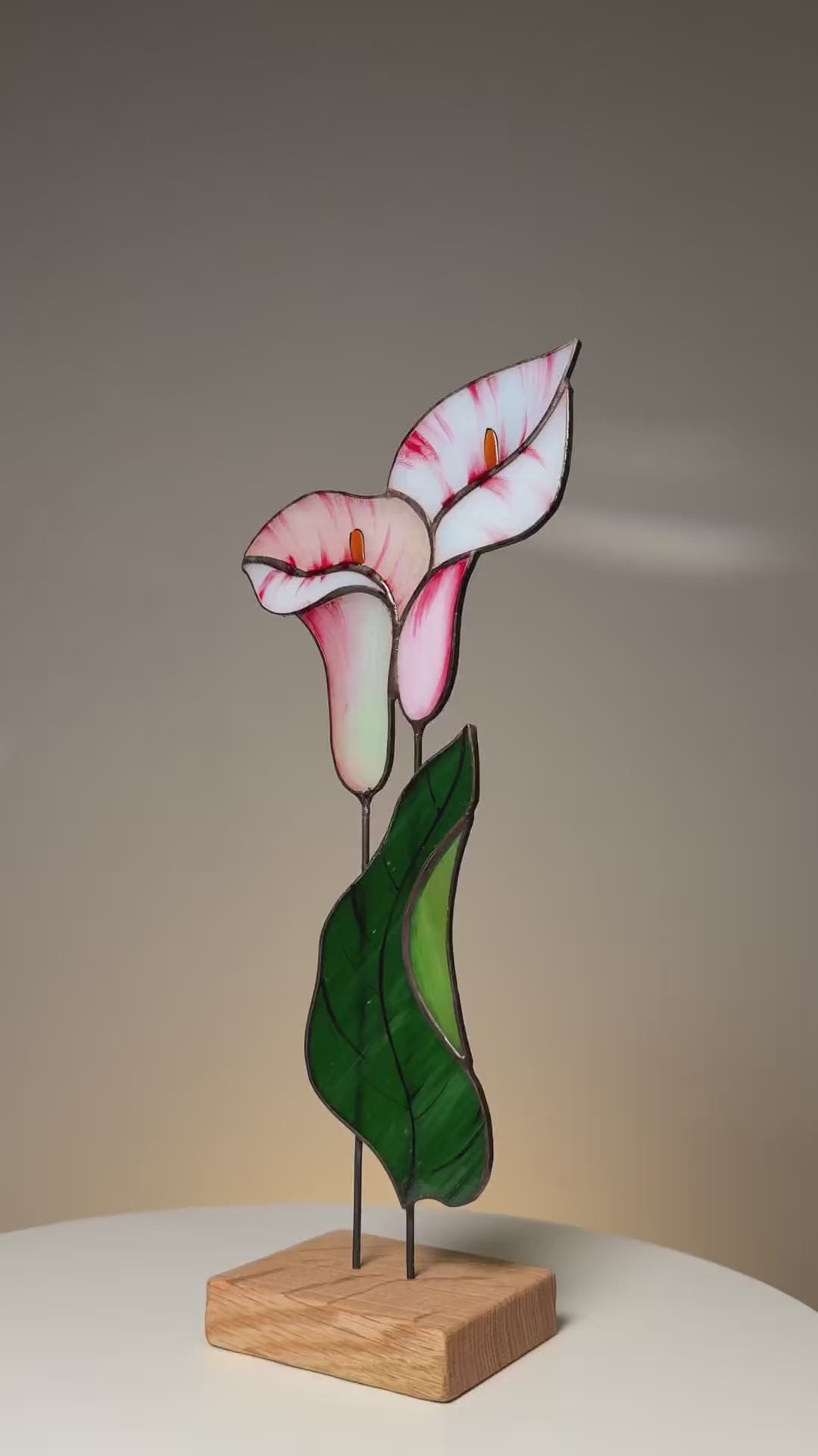 Calla Lily Flower Stained Glass Tabletop – AvalGlass